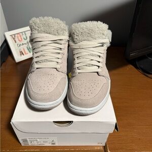 Jordan Women's Cream Sneakers with Fur Lining